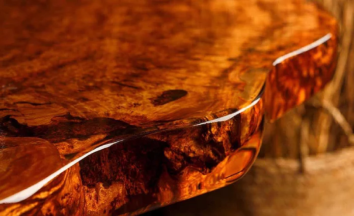 โต๊ะติดฟิล์มกันรอย